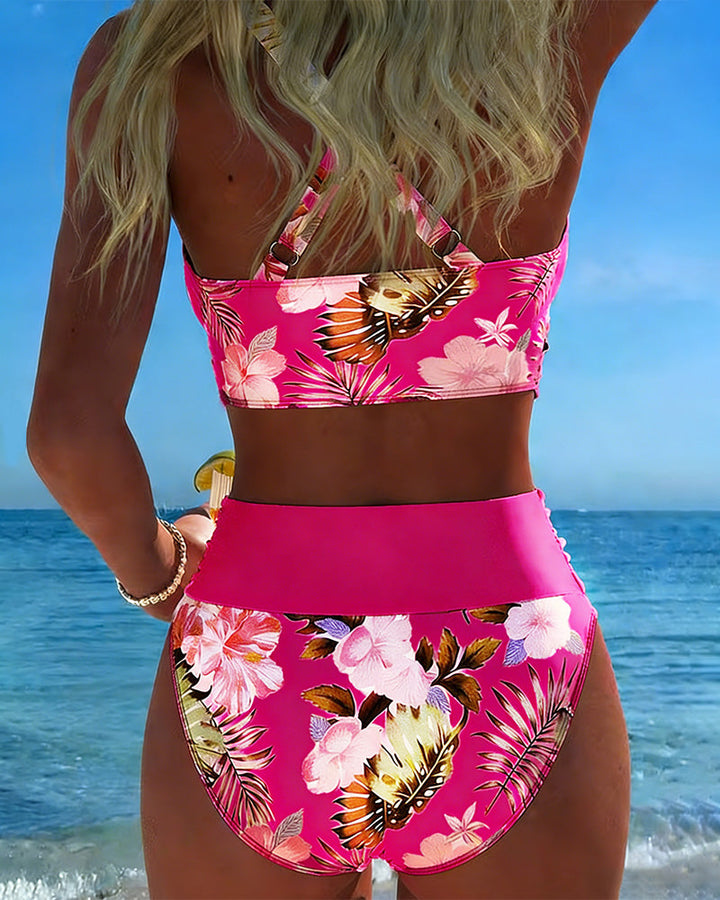 Gun – Blommig bikini med kontrastdetaljer