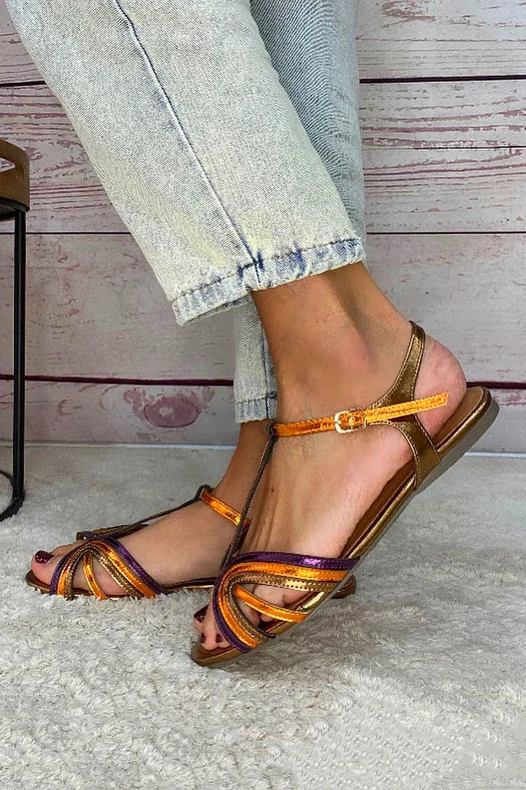 Lovisa – Platta sandaler med T-rem och spänne