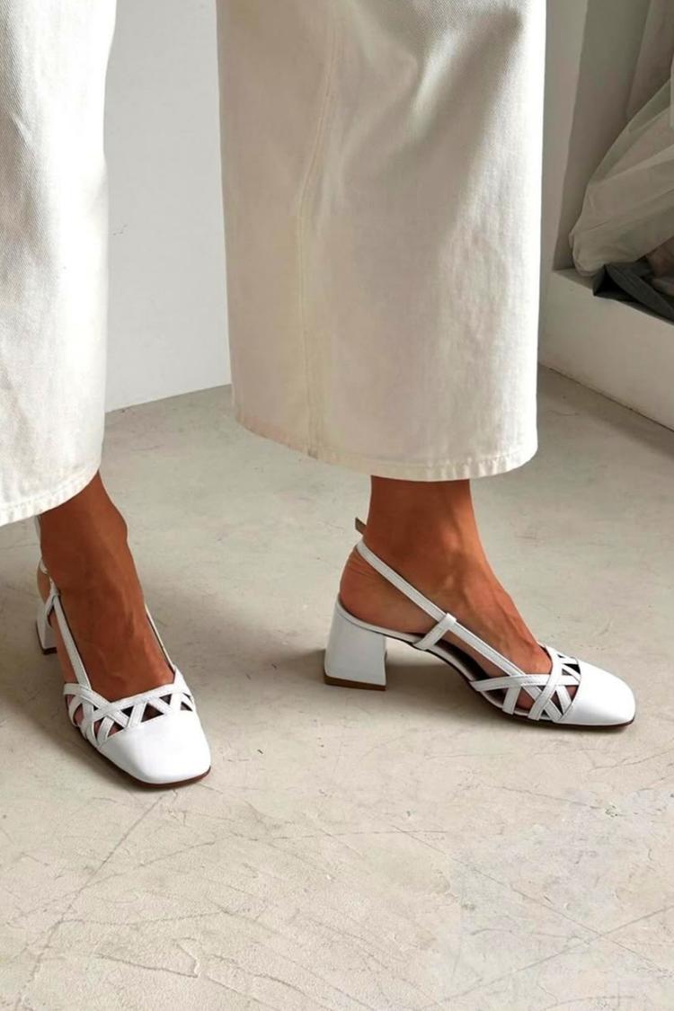 Elsa – Slingback-klack med cut-out-detaljer