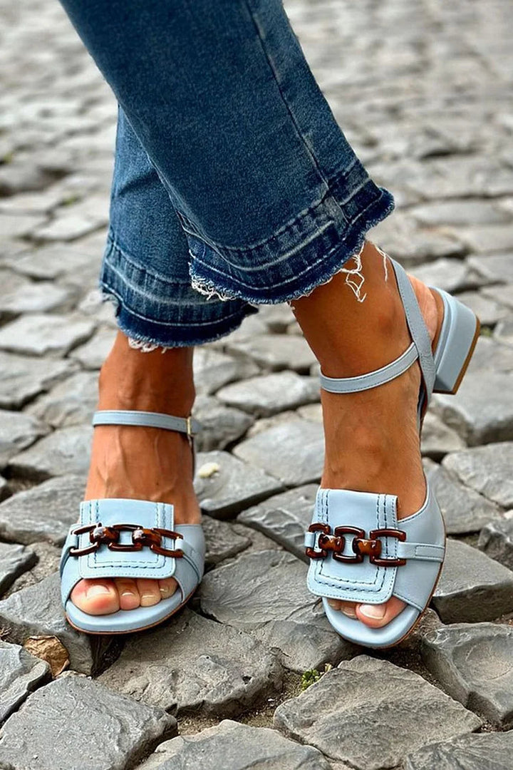 Florence – Sandaler med dekorativt kedjedetalj