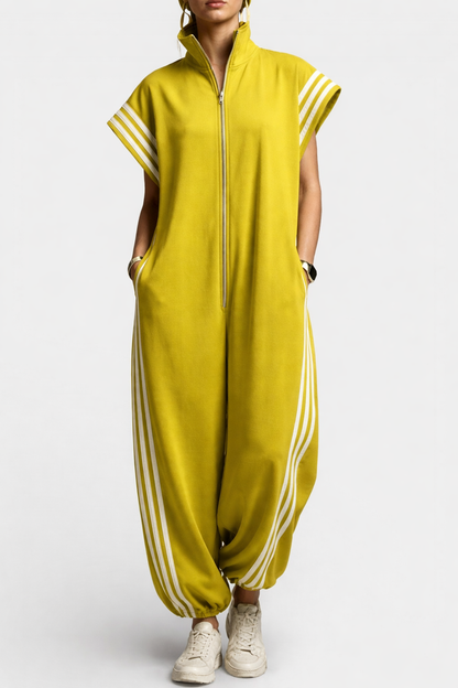 Linda – Ledig jumpsuit med dragkedja och ränder