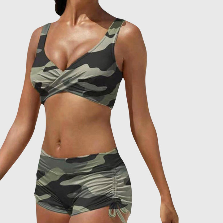 Dagny – Mönstrad bikini med korsad topp