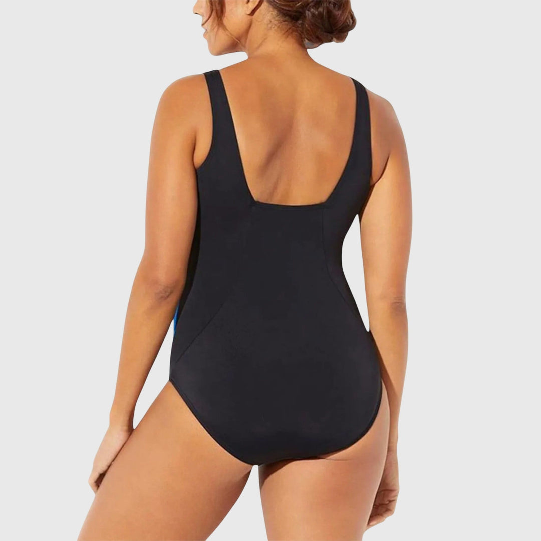 Kristina – Formgivande baddräkt med grafiskt mönster