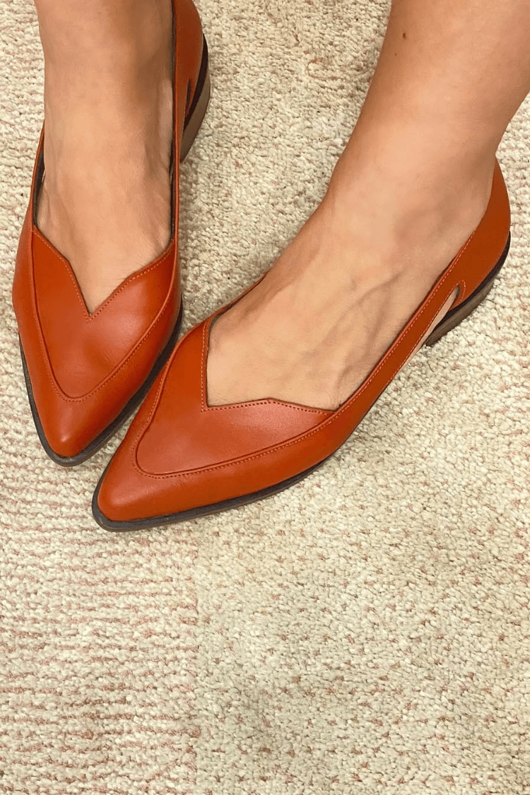 Irma – Loafers med cut-out och blockklack