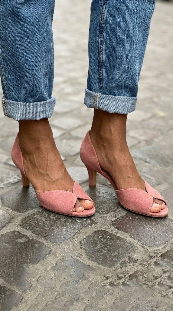 Inger – Mockaklack med peep toe och d'Orsay-skärning