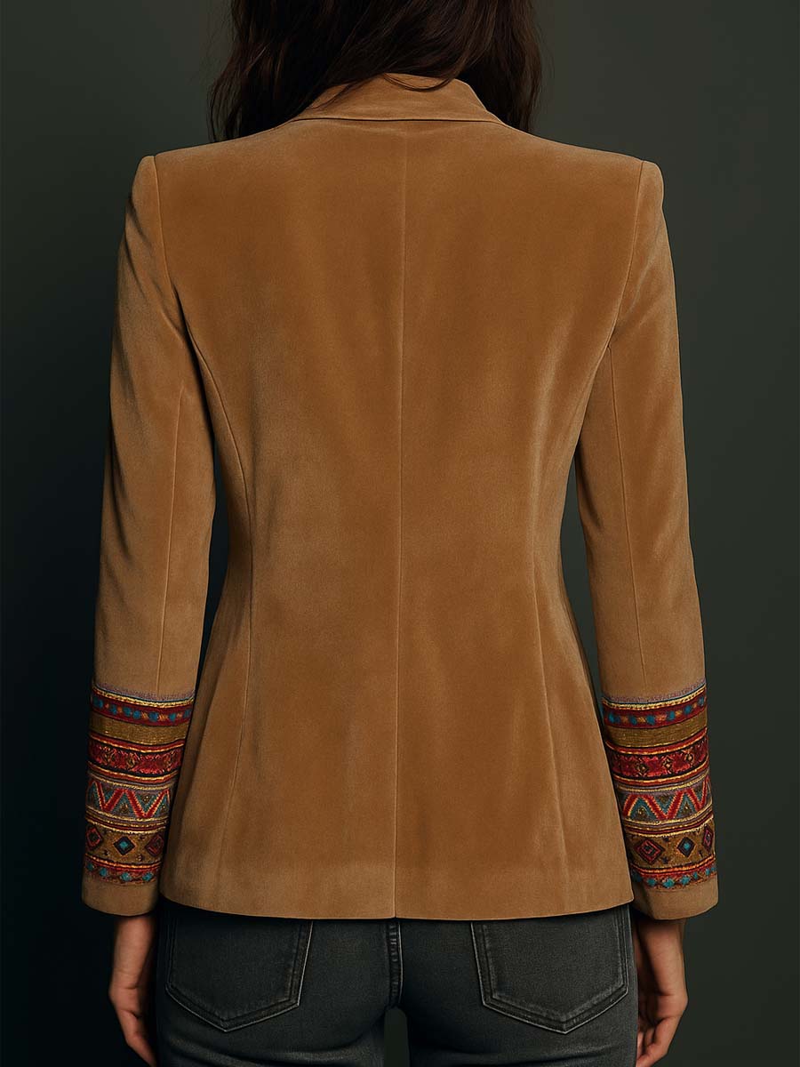 Vera – Boho-kavaj med broderade detaljer