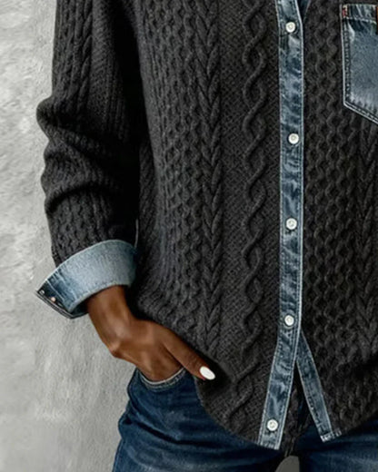 Dagmar – Skjorta med flätad struktur och denimdetaljer