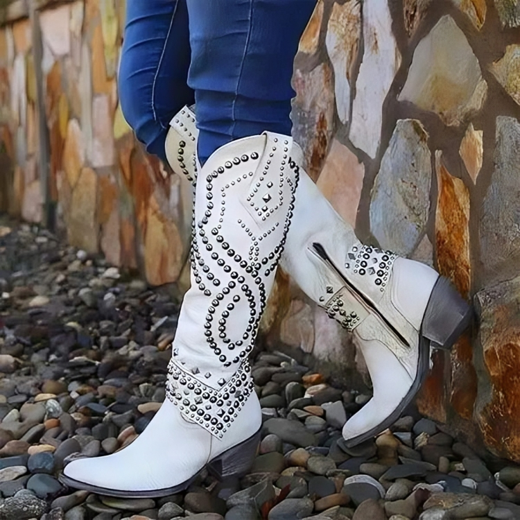 Linda – Knähöga cowboystövlar med nitar