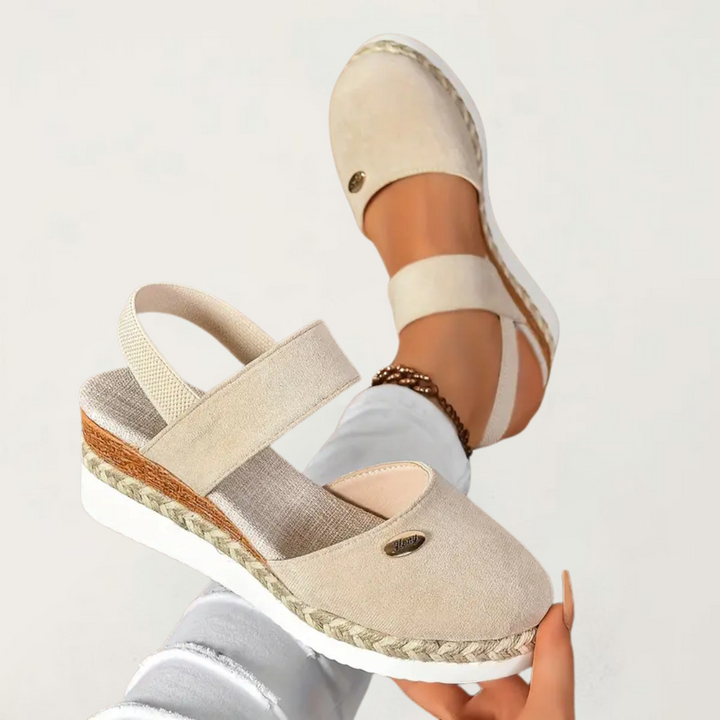 Lovisa – Ortopediska sandaler