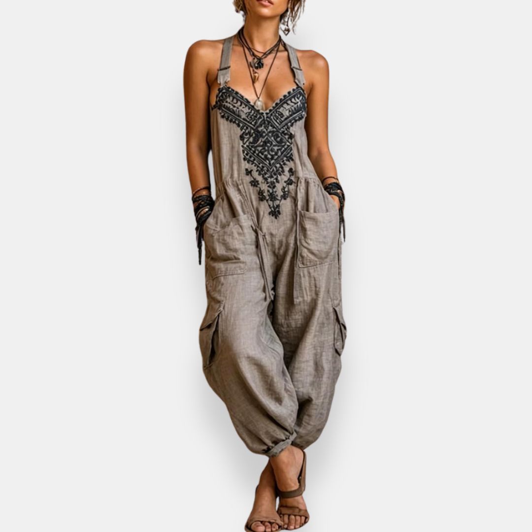 Tove – Bohemisk overall med broderad detalj