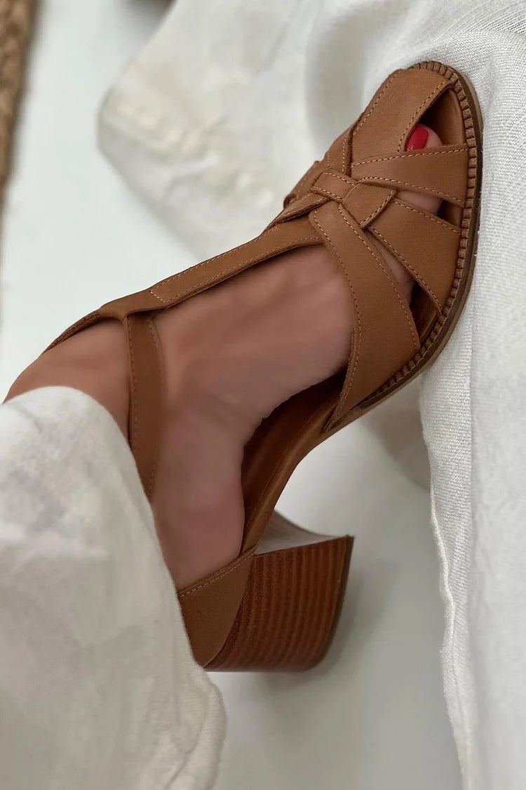 Dagny – Flätad sandal med öppen tå