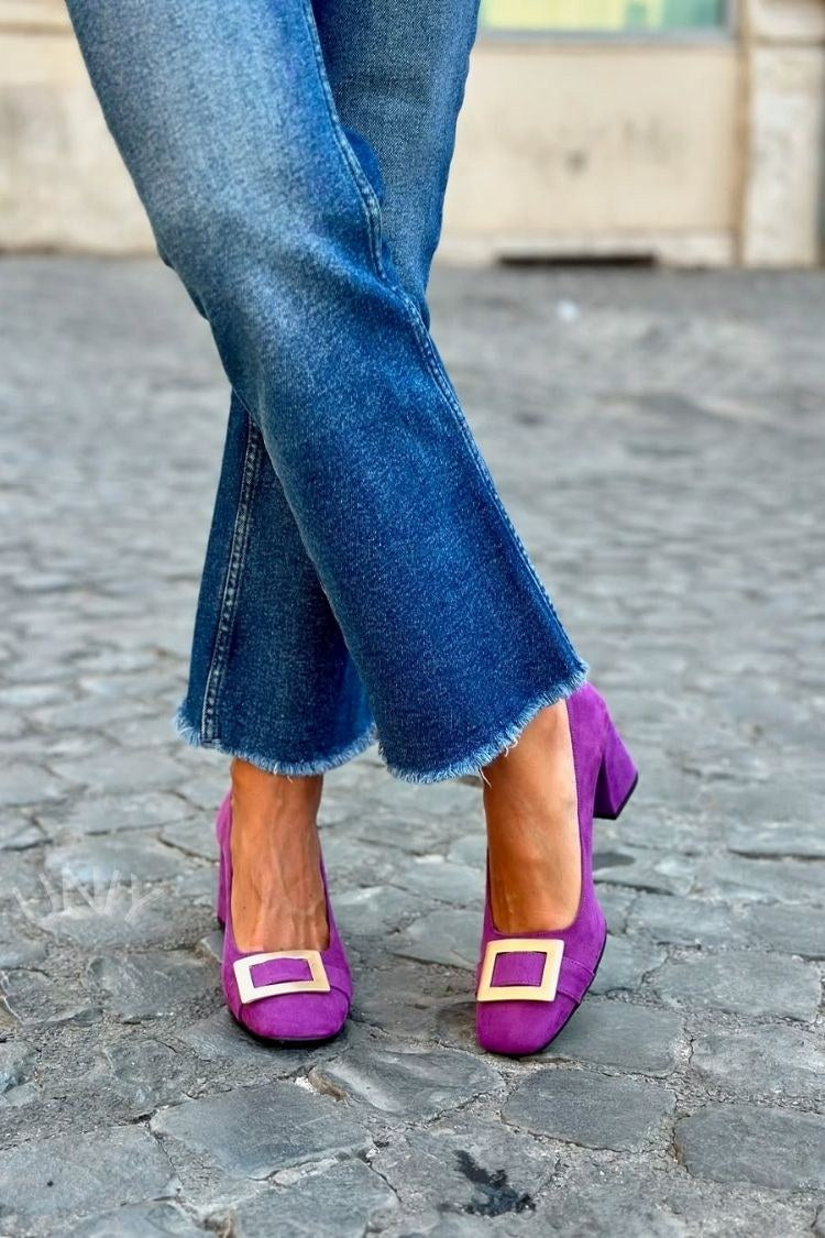 Monica – Pumps med fyrkantig tå och spänne