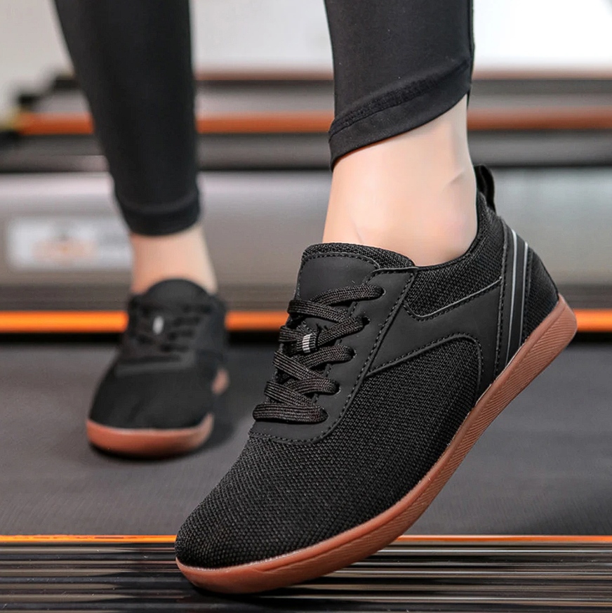 Helga – Lätta sneakers med minimalistisk design
