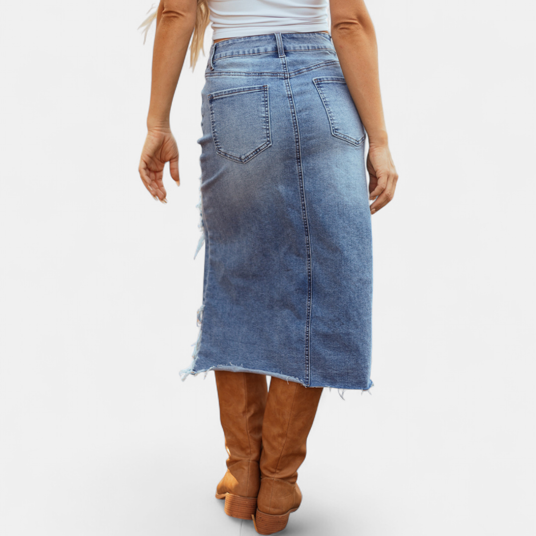 Nikolina – Distressed denimkjol med asymmetrisk kant