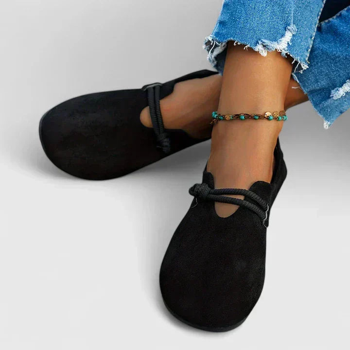 Astrid – Ortopediska slip-ins med anatomisk komfort och tidlös stil