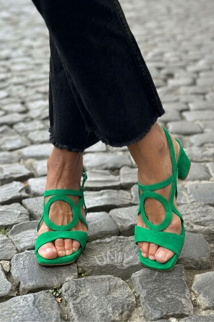 Lovisa – Sandaletter med klack och cut-out