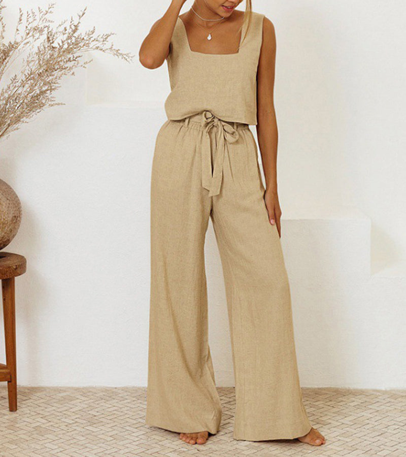Edit – Minimalistiskt set med topp och vida byxor