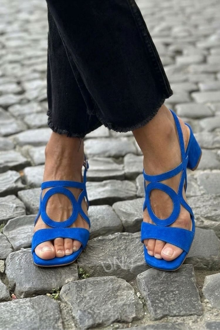 Lovisa – Sandaletter med klack och cut-out