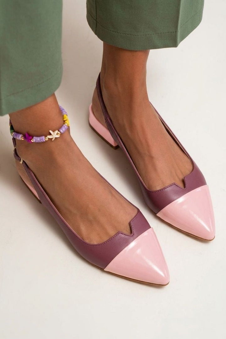 Alva – Spetsig slingback-ballerina med color block