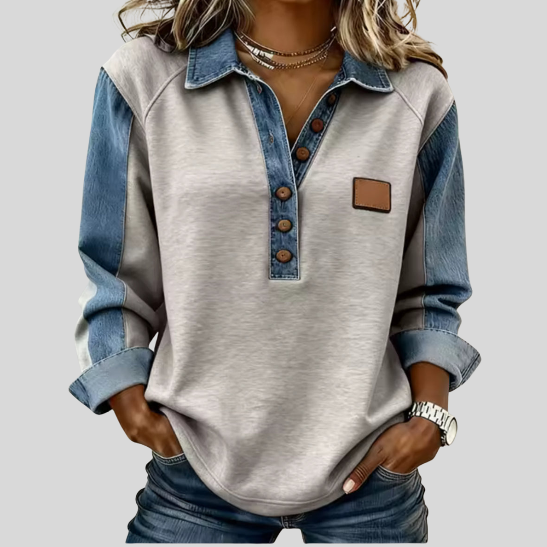 Marta – Collegetröja med denimdetaljer och krage