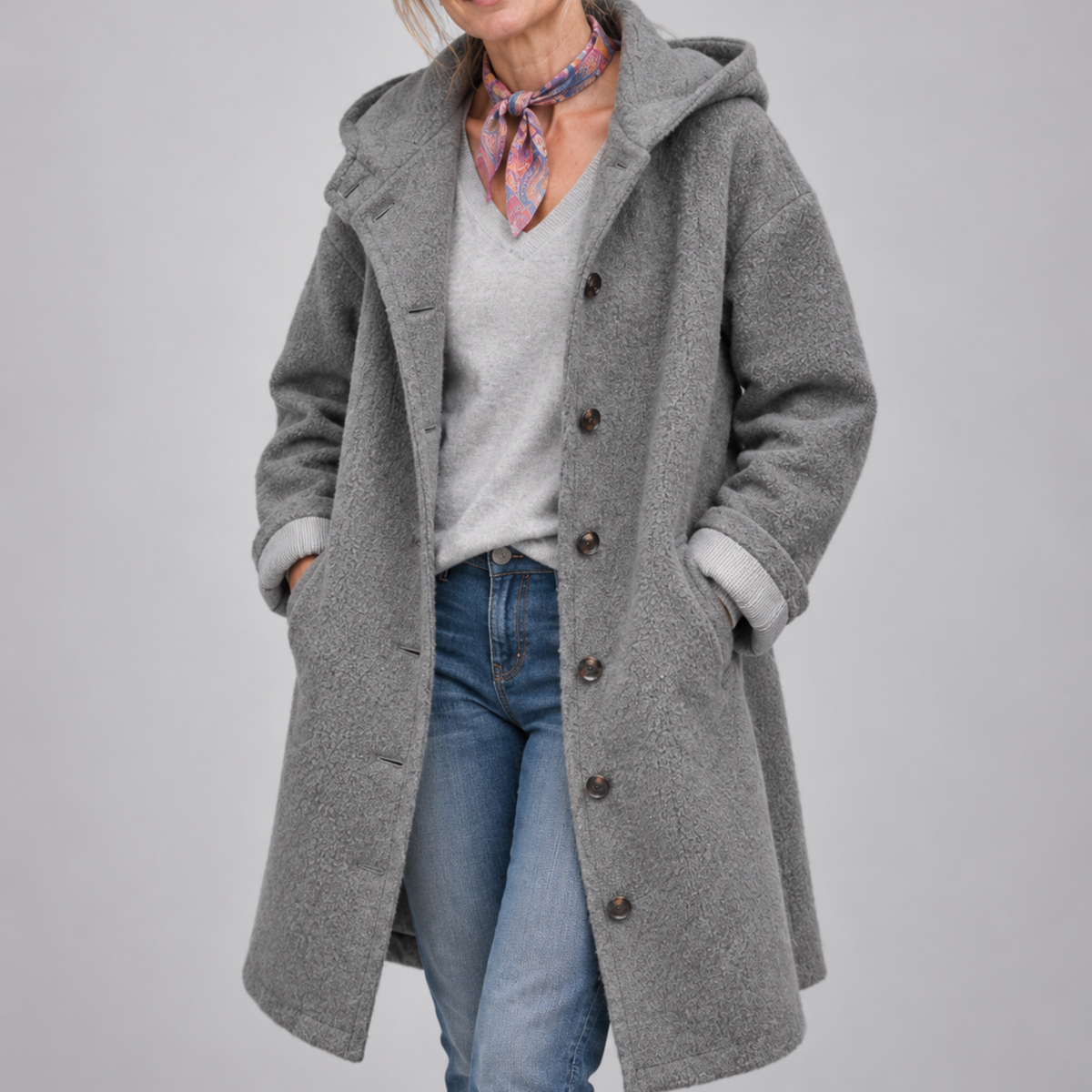Stella – Luvkappa med knappar och fickor