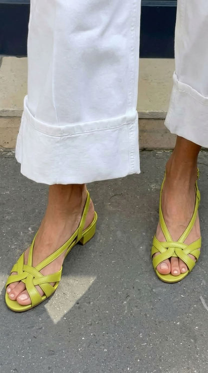 Gittan – Slingback-sandal med flätade remmar och låg klack