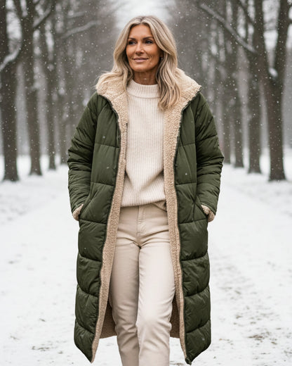 Cajsa – Vadderad vinterkappa med sherpafor