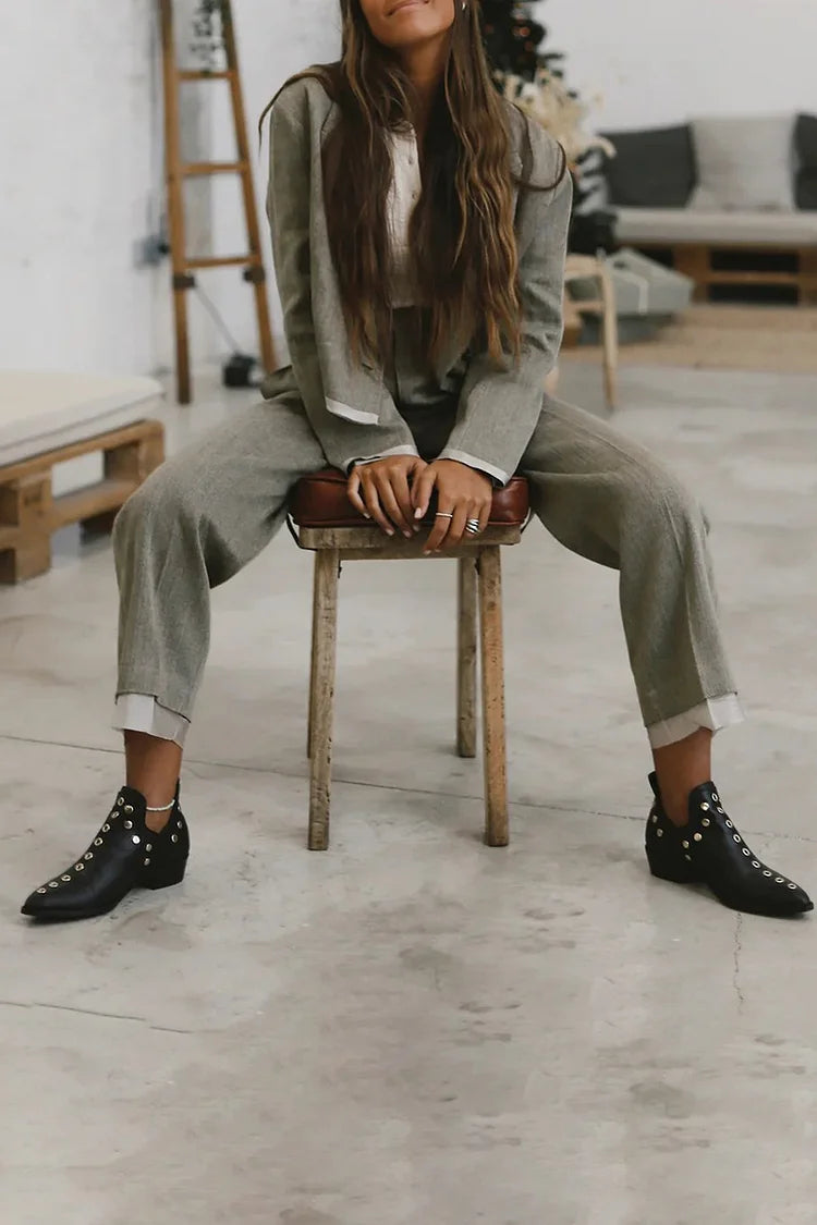 Jenny – Spetsiga nitade ankelboots