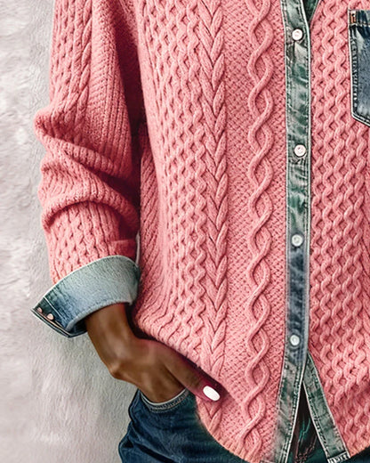 Dagmar – Skjorta med flätad struktur och denimdetaljer