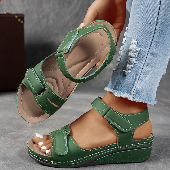 Beata – Ortopediska sandaler