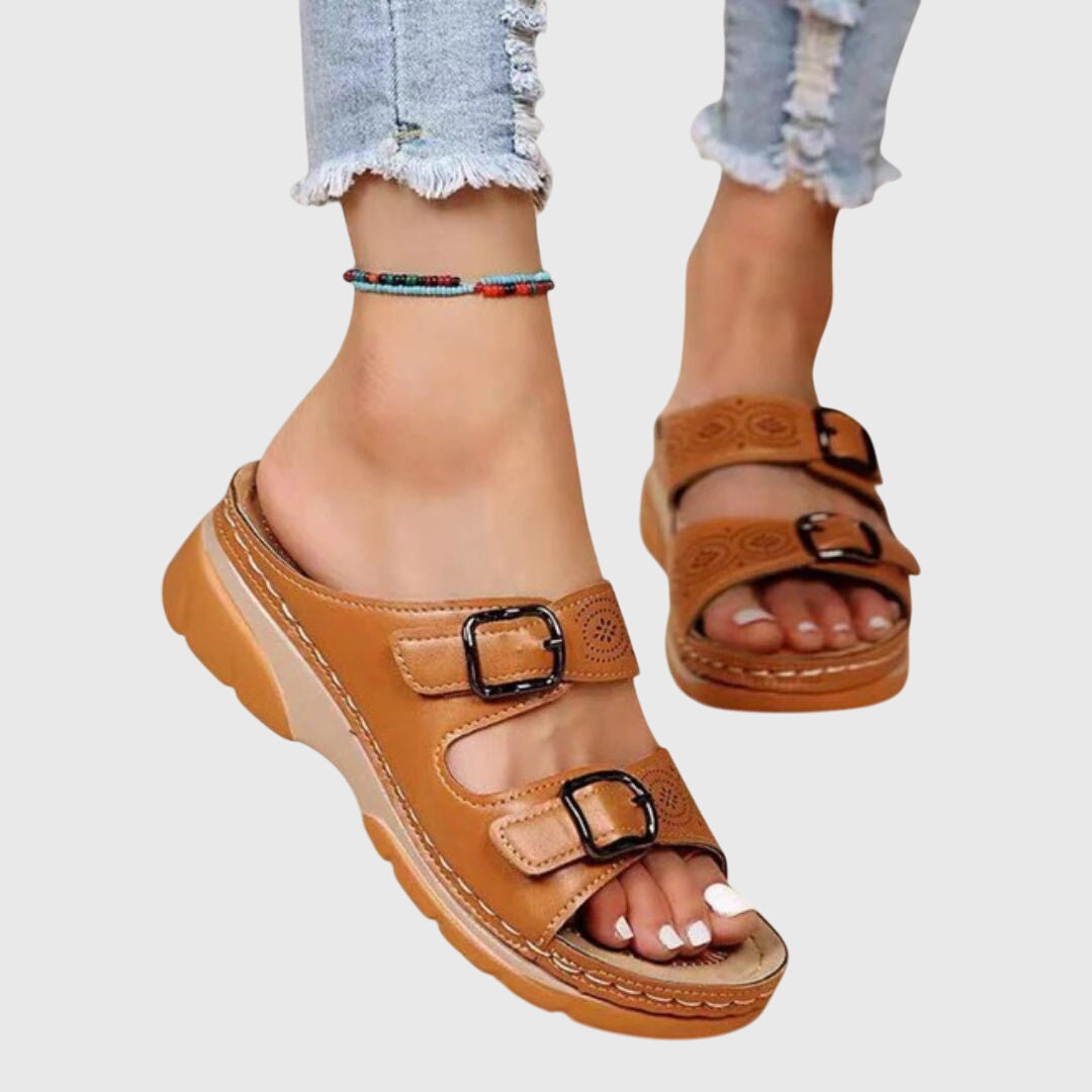 Mikaela – Ortopediska sandaler