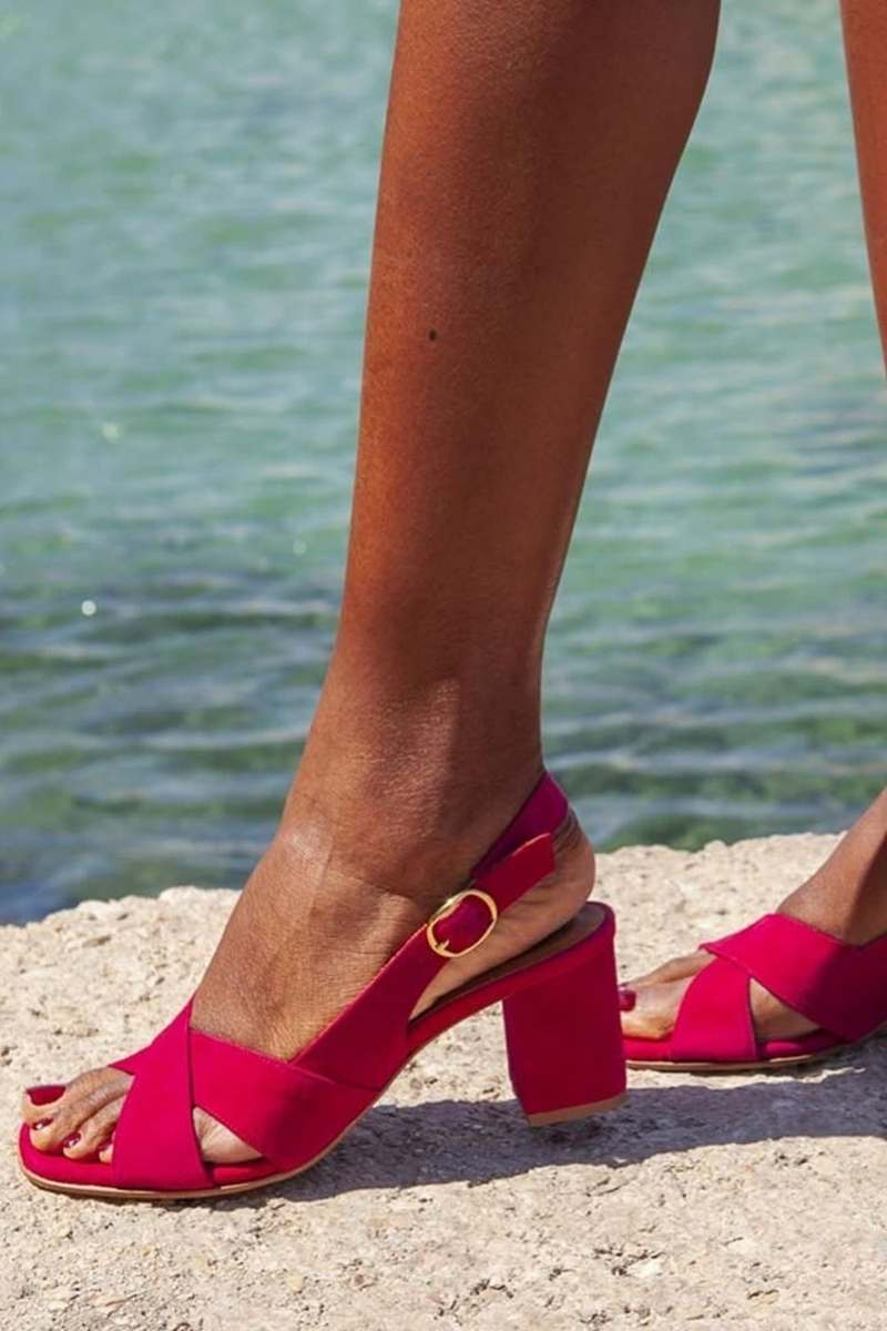 Elvira – Slingback-sandaler med korslagda remmar och blockklack