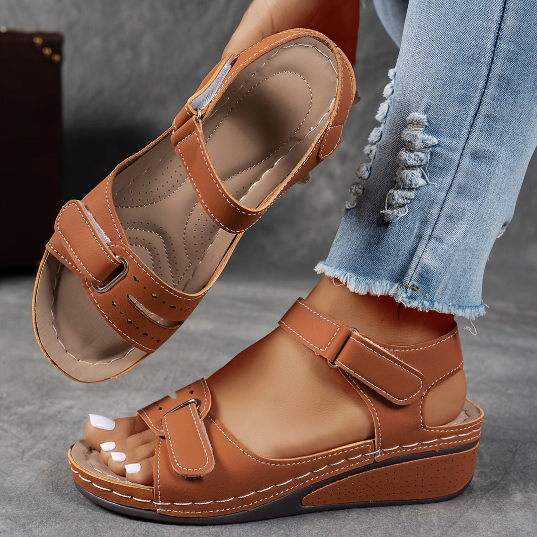 Beata – Ortopediska sandaler