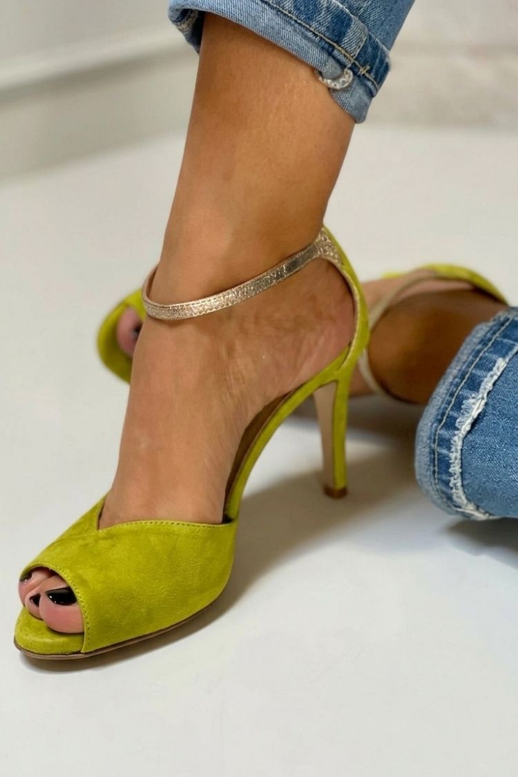Maj – Högklackad sandal med peep toe
