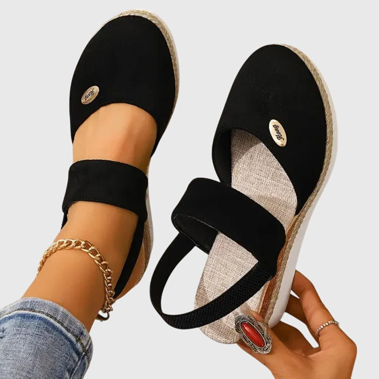 Lovisa – Ortopediska sandaler