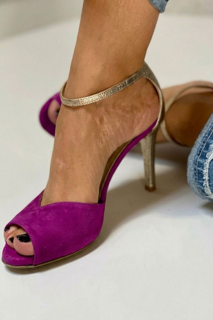 Maj – Högklackad sandal med peep toe
