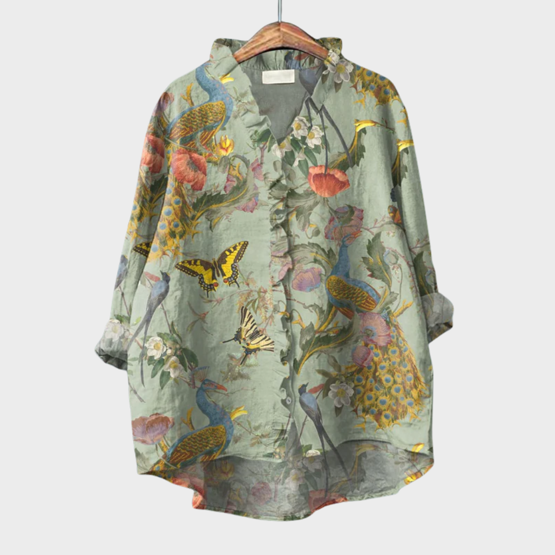 Judit – Elegant sommarskjorta med fjärilar och blommor