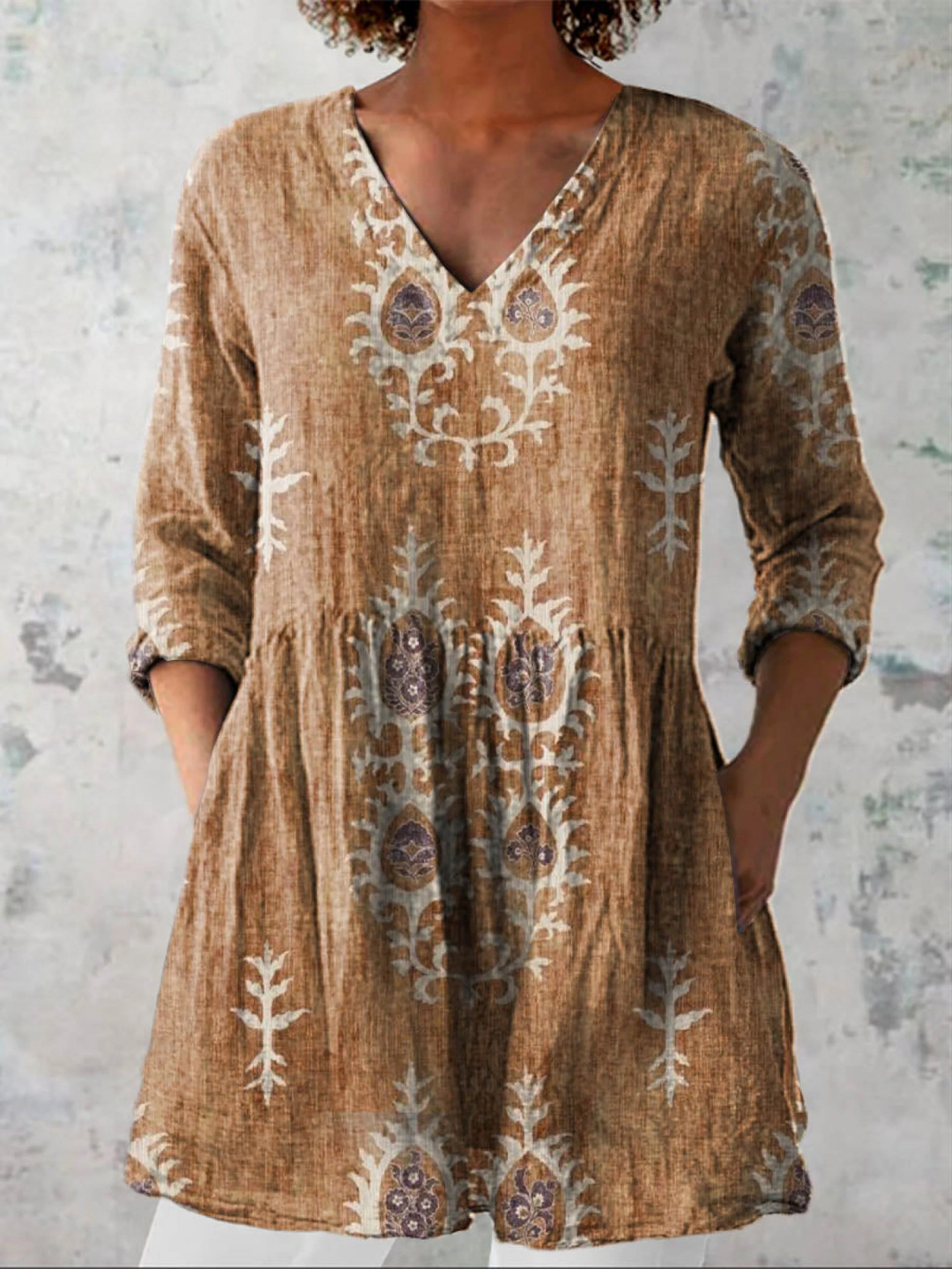 Edit – Lång blus med v-ringning