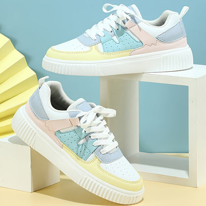 Lotta – Lättviktig sneaker med colorblock-design