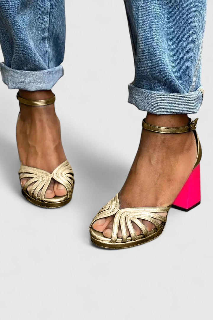 Stina – Eleganta klackar