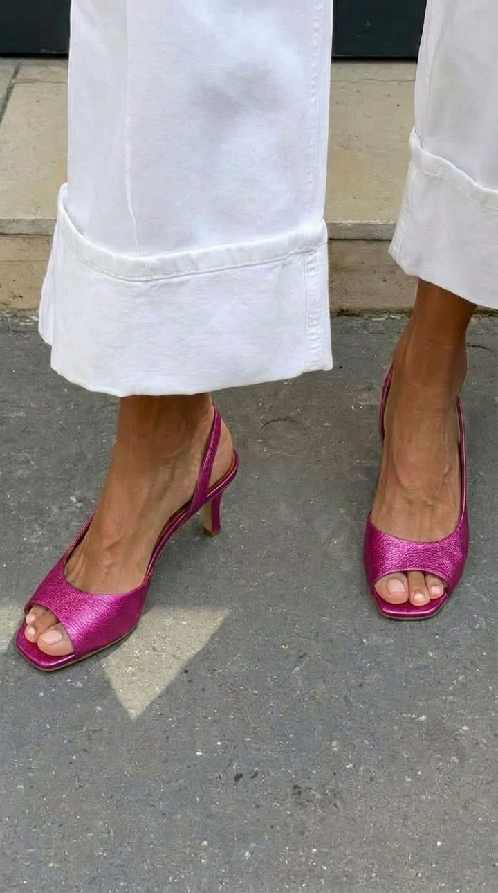 Solveig – Slingback kitten heels med peep toe