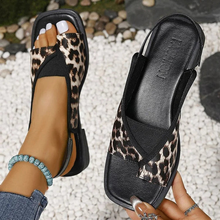 Sigrid – Platta slingback-sandaler med fyrkantig tå