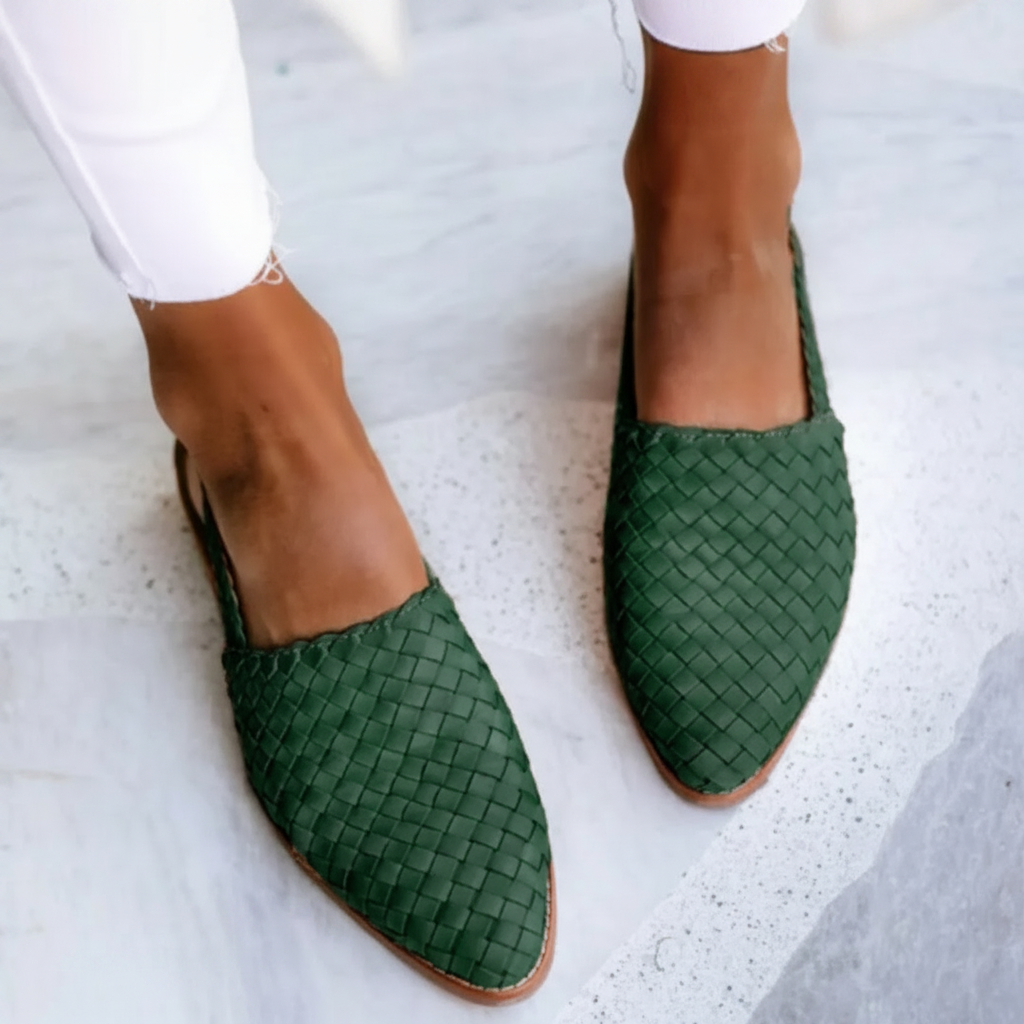 Disa – Flätad slingback-sandal i läder