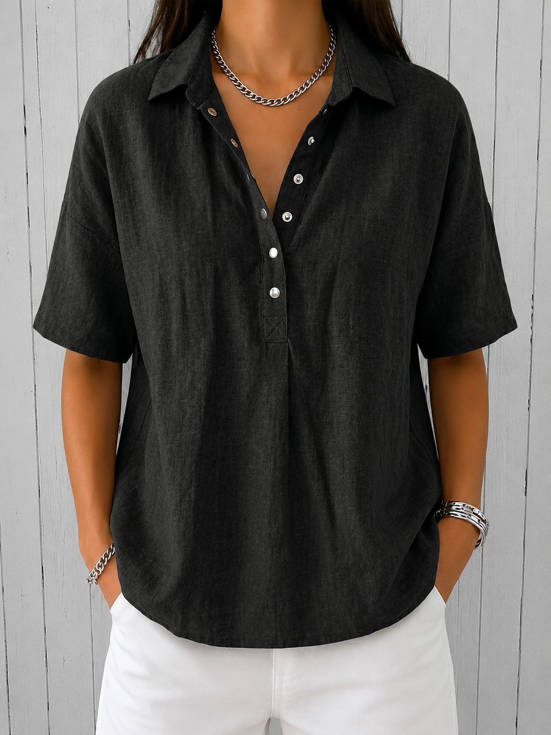 Ragnhild – Blus med krage och knappar