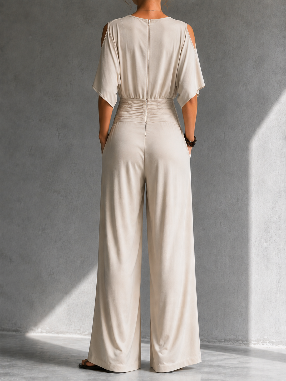 Maud – Elegant jumpsuit med vida ben