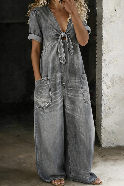 Nikolina – Avslappnad denim-jumpsuit med vida ben