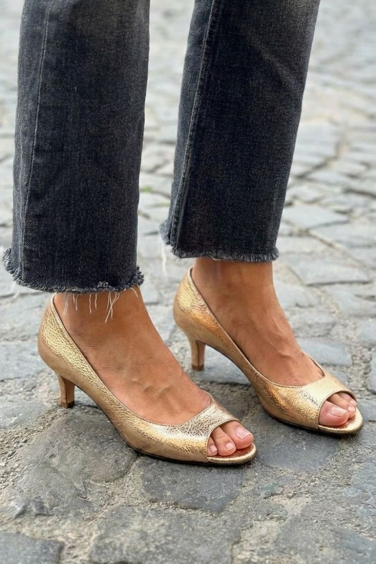 Matilda – Peep toe-pumps med kitten heel