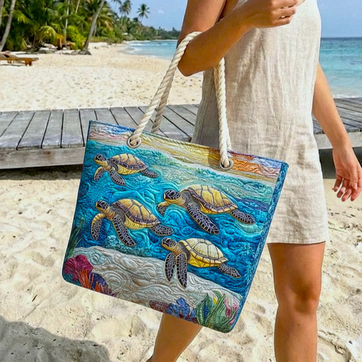 Dagny – Quiltad strandväska med havssköldpaddor
