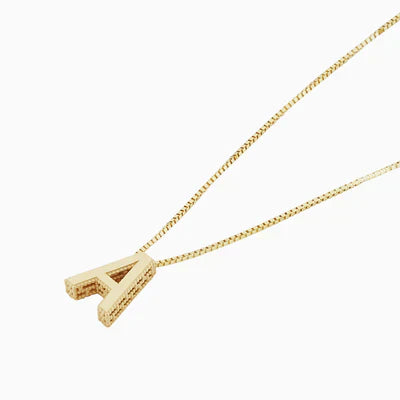 Inger – chict guldhalsband med initial