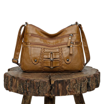 Martina – Crossbodyväska med flätad detalj